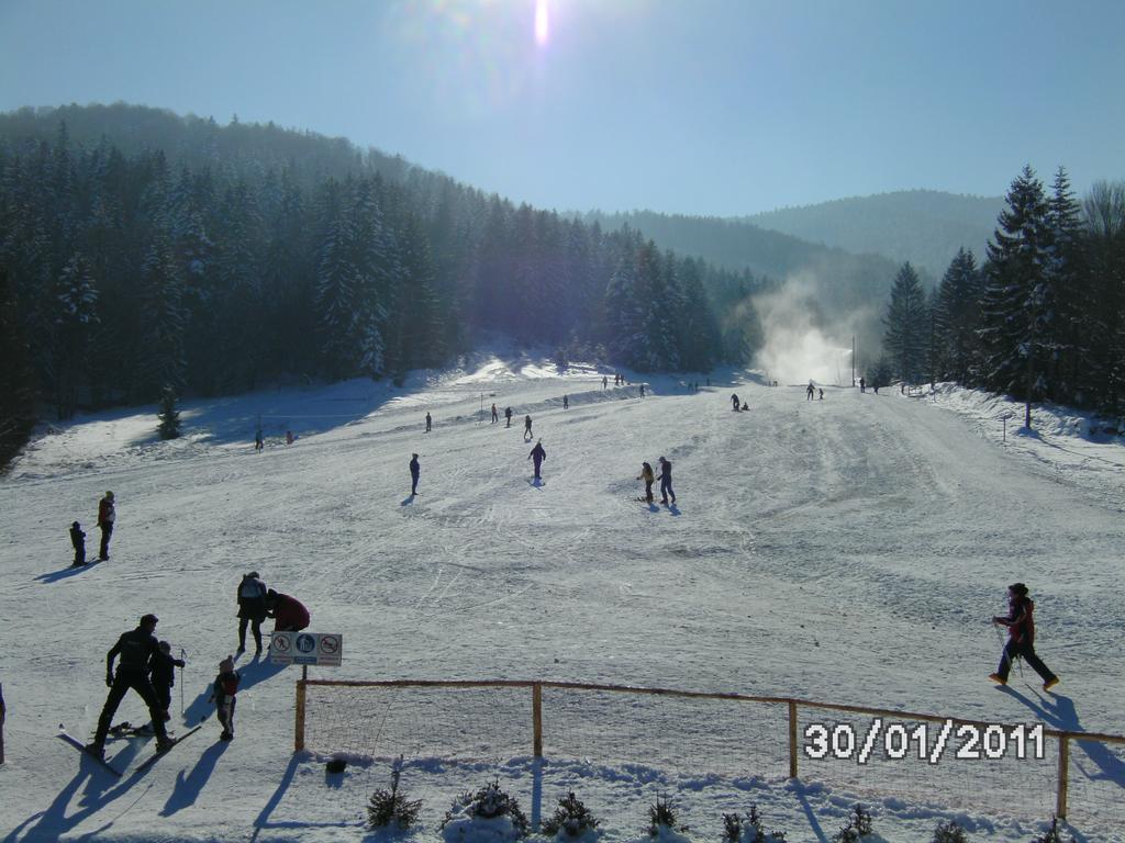 Pensiunea Casa Zmeilor Dragus Luaran gambar
