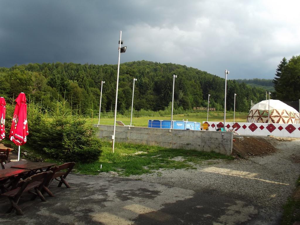 Pensiunea Casa Zmeilor Dragus Luaran gambar