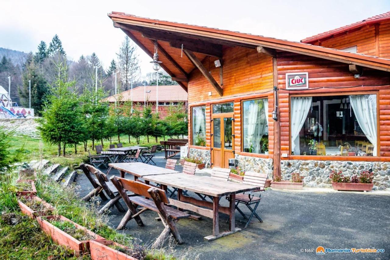 Pensiunea Casa Zmeilor Dragus Luaran gambar